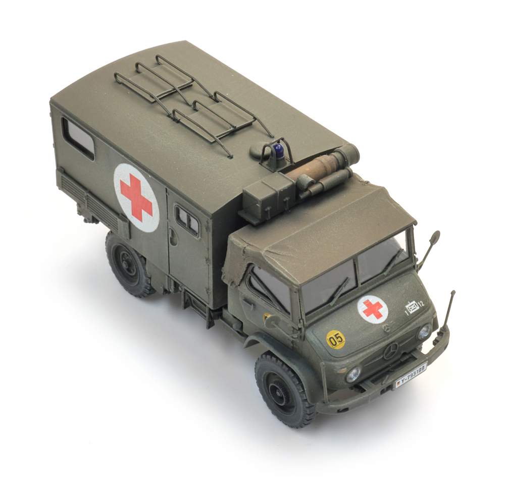 Artitec 1870225 BRD/BE/FR Unimog 404s Krankenwagen