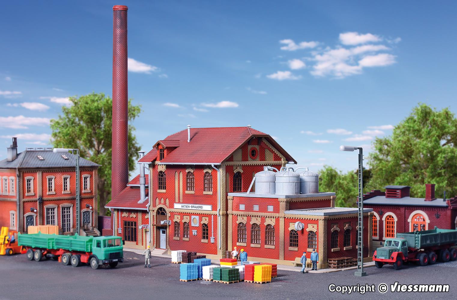 Vollmer 45609 Brauerei mit Inneneinrichtung Kesselhaus 1:87 Spur H0
