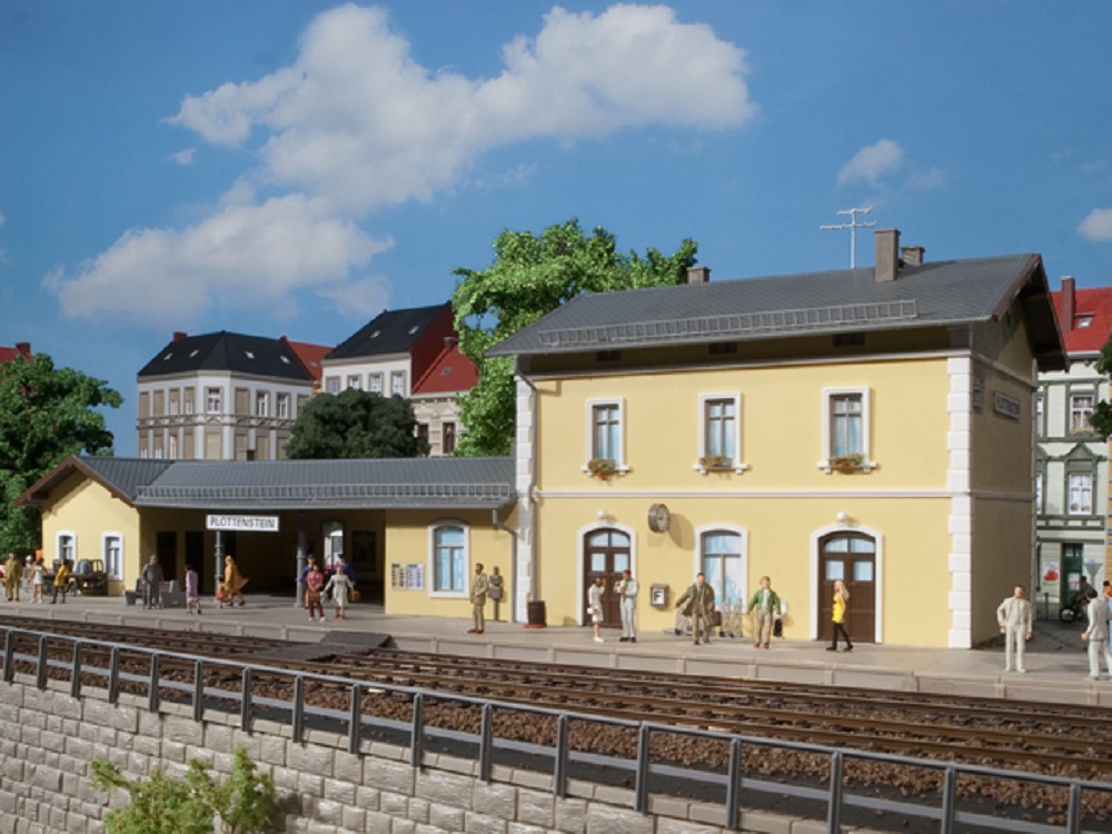 Auhagen 11369 Bahnhof Plottenstein