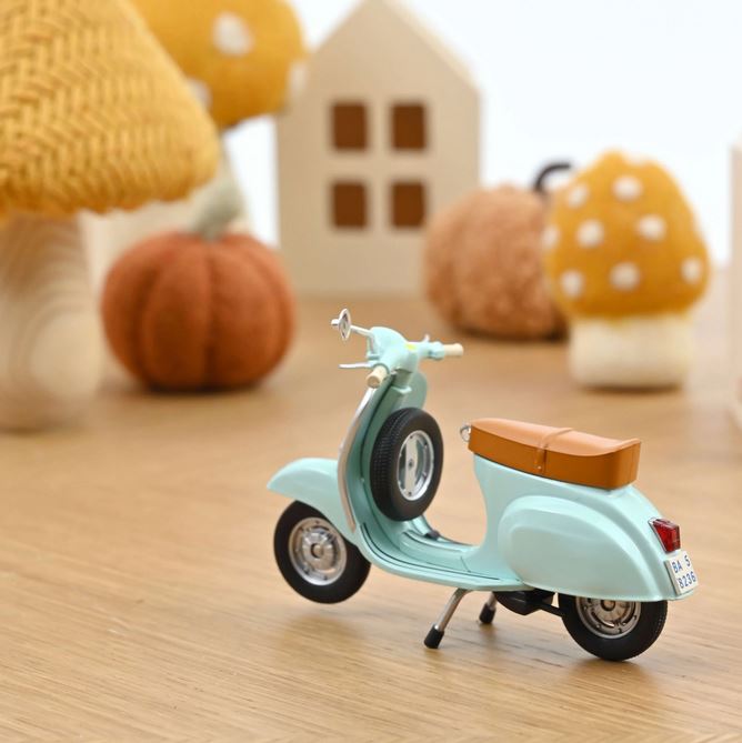 Norev 182081 Vespa 50 N 1969 Acqua Marina Blau 1:18 Standmodell
