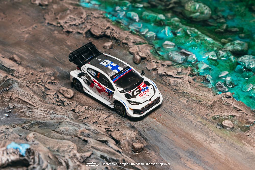 Tarmac Works T64-085-24FR05 1:64 TOYOTA YARIS GR RALLY1 HYBRID #5 SAMI PAJARI