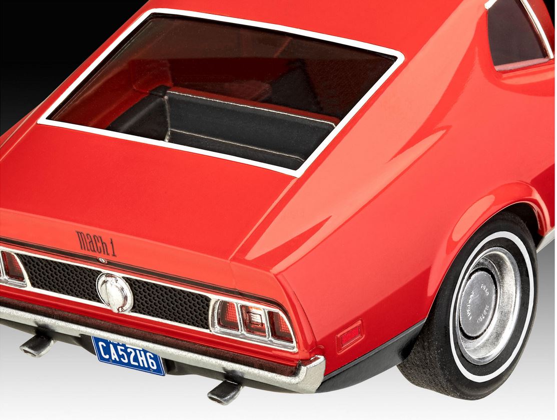 Revell 05664 Geschenkset James Bond Ford Mustang Mach I 1:25