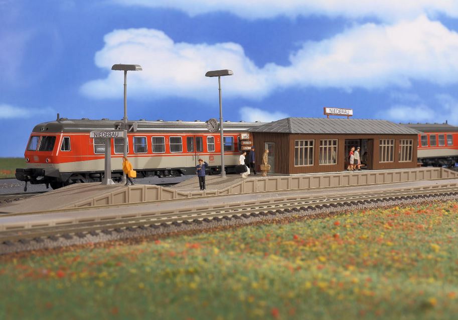 Vollmer 43549 Bahnsteig Niederau mit Wartehalle 1:87 Spur H0 Neu