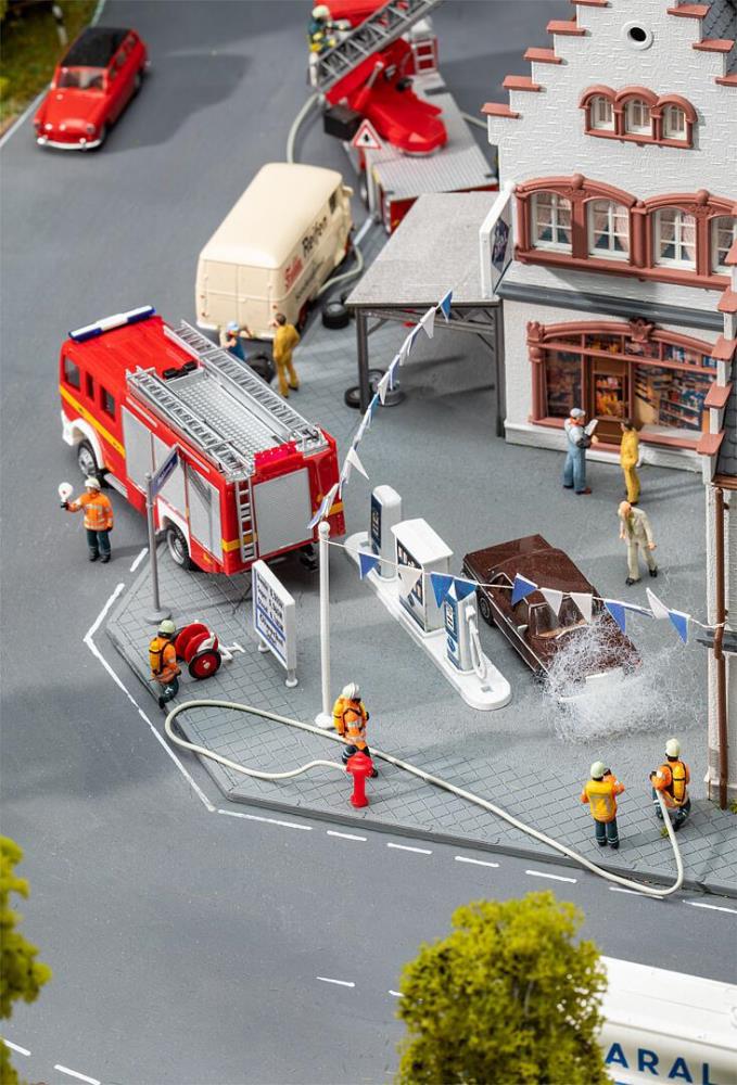 Faller 151679 Feuerwehrkräfte Epoche VI Set III 1:87 Spur H0 Neu