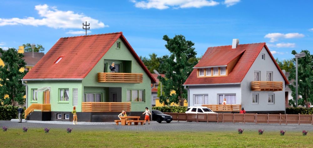 Kibri 37040 N Einfamilienhaus Meisenweg, 2 Stück