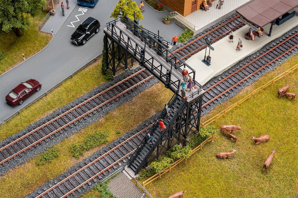 Faller 190095 Aktions-Set Bahnhof Eisele an der Halde 1:87 Spur H0
