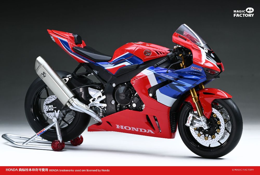 Magic Factory 1402 Honda CBR1000RR-R Fireblade SP 1:9 Bausatz Neu