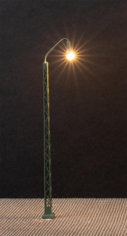 Faller 272224 LED-Gittermast-Bogenleuchte - 1:160 Spur N - Neu - OVP