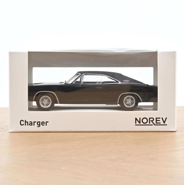 Norev 950004 Dodge Charger 1968 Schwarz Jet-car 1:43 Spur 0 NEU