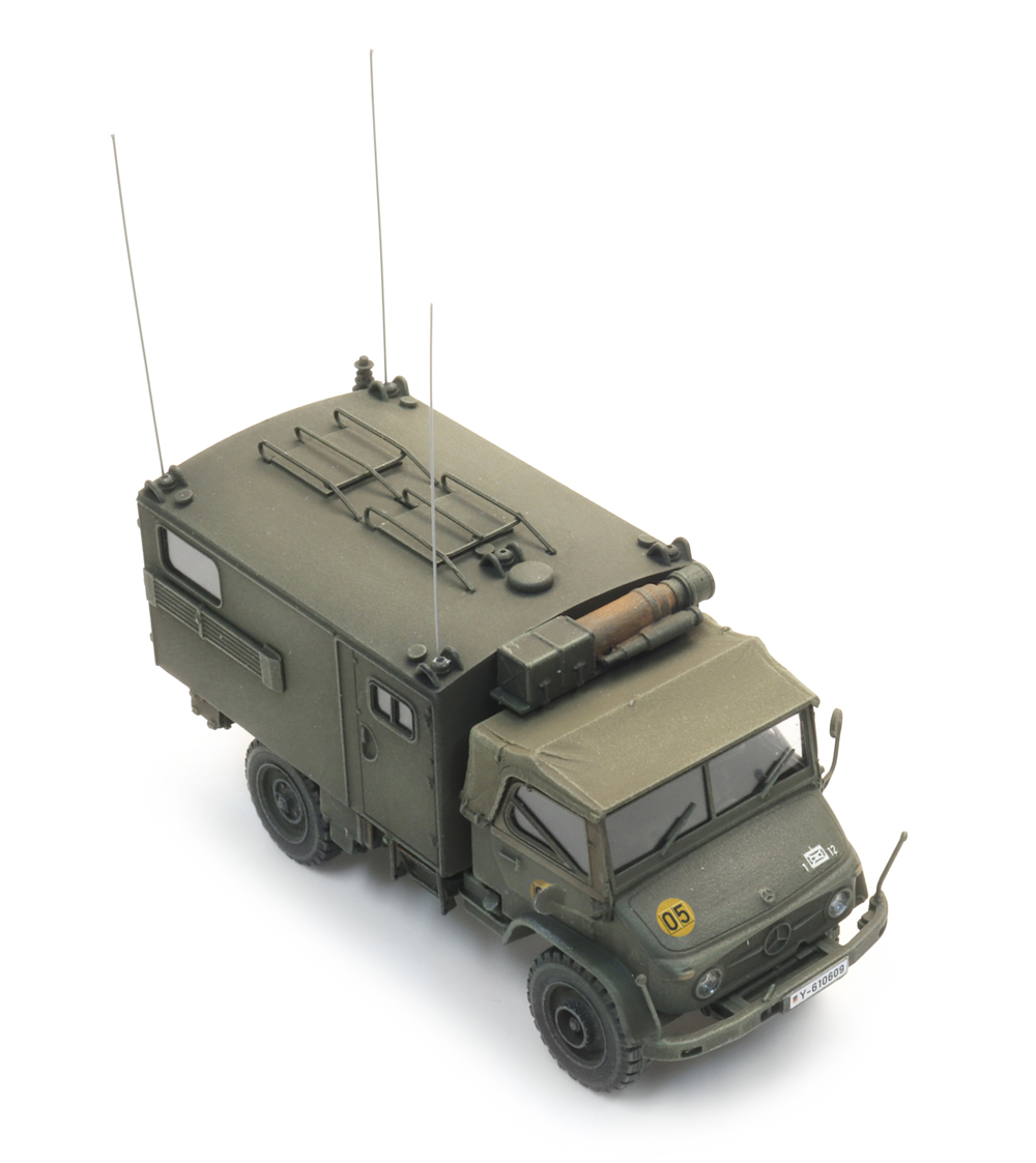 Artitec 1870224 BRD/FR Unimog 404s Funkkoffer