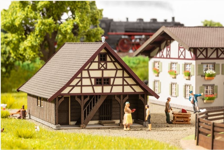 Noch 66715 Landwirtschaftliches Nebengebäude - Spur H0 - Neu