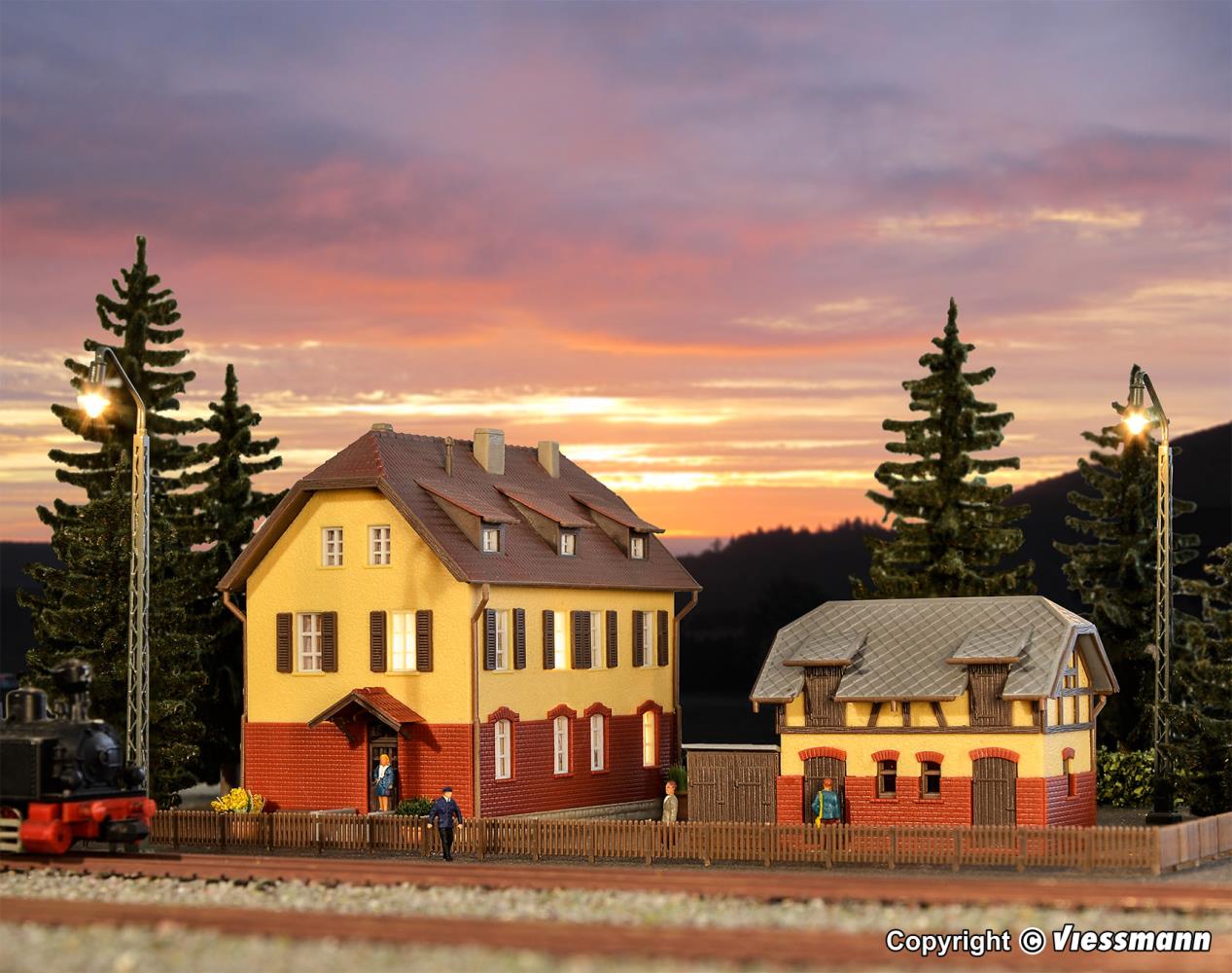 Kibri 37112 Eisenbahnergebäude mit Nebengebäude 1:160 Spur N