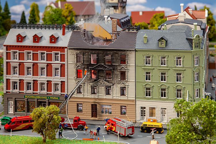 Faller 232326 Brennendes Wohnhaus 1:160 Spur N Neu OVP
