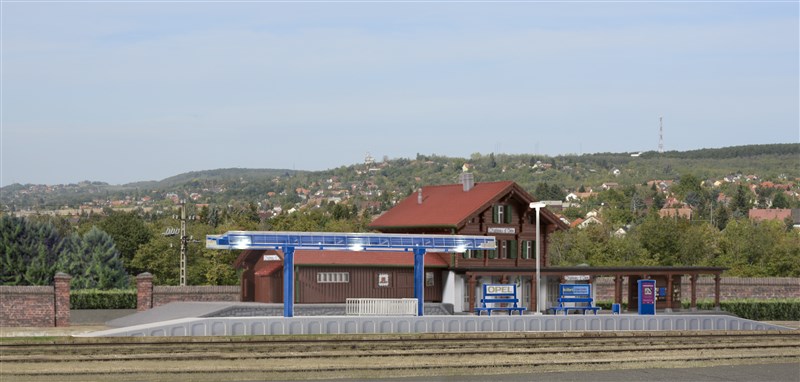 Kibri 39557 H0 Moderner Bahnsteig mit LED-Beleuchtung