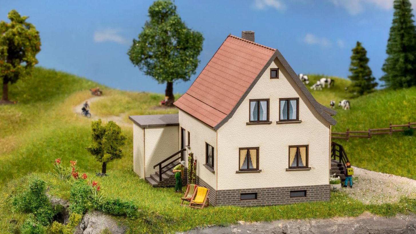 Noch 63606 Siedlungshaus mit Garage 1:160 Spur N Bausatz Neu