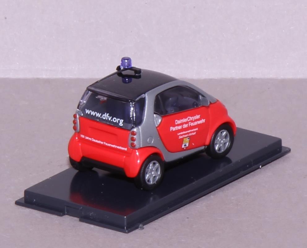 Busch 489314 Smart City Coupe Feuerwehr Sachsen-Anhalt - 1:87