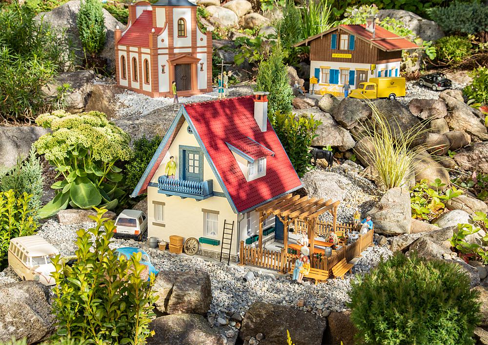 Pola 331084 Einfamilienhaus mit Pergola 1:22,5 Spur G Bausatz Neu