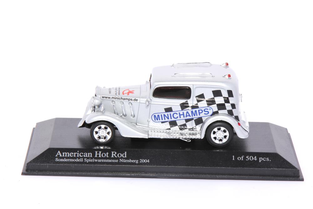 Minichamps Ford USA American Hot Rod, silber - 1:43 - Standmodell - Seltenheit