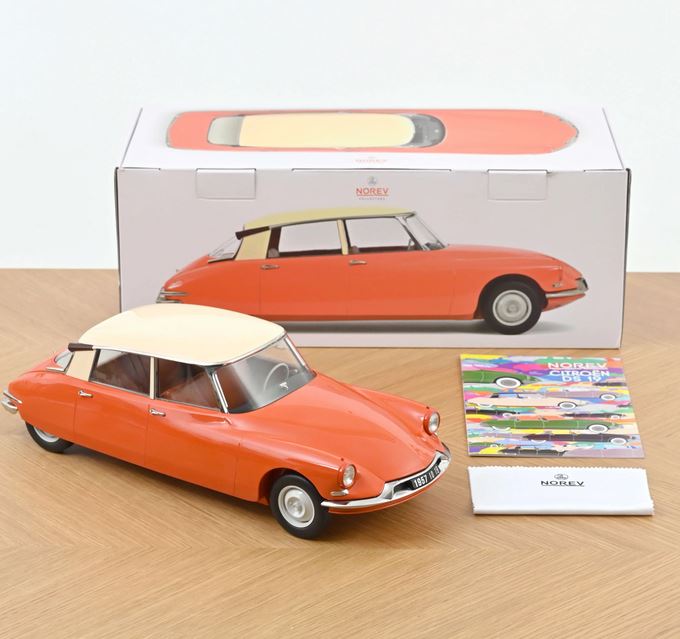 Norev 121580 Citroën DS 19 1955 Capucine Orange und Beige 1:12