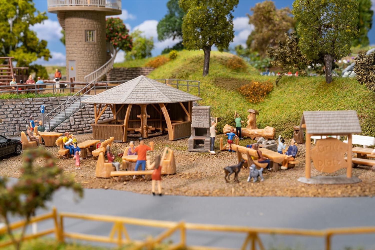 Faller 190036 Aktions-Set Abenteuerspielplatz 1:87 Spur H0 Bausatz
