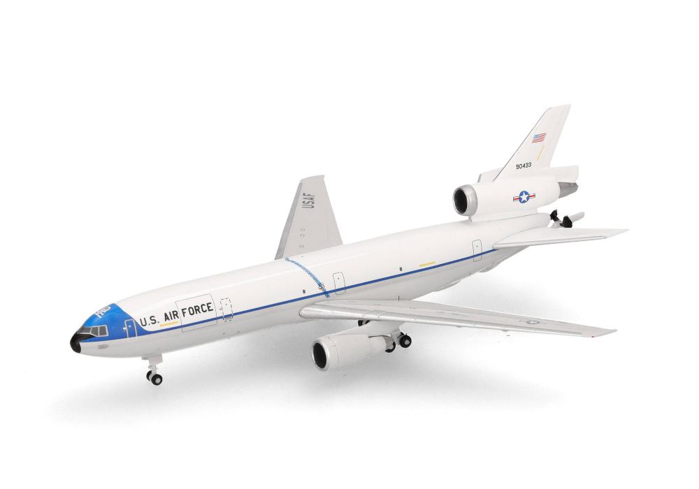 Herpa 538381 U.S. Air Force McDonnell Douglas KC-10 Extender 1:500