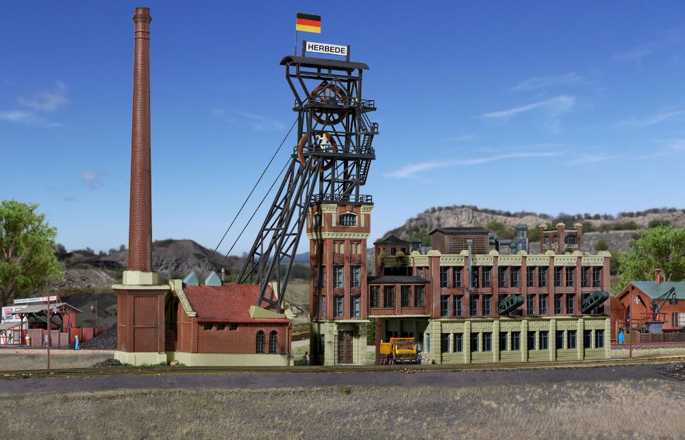Kibri 37228 Förderturm m. Maschinenhaus + Kohlewäschegebäude 1:160 SpurN