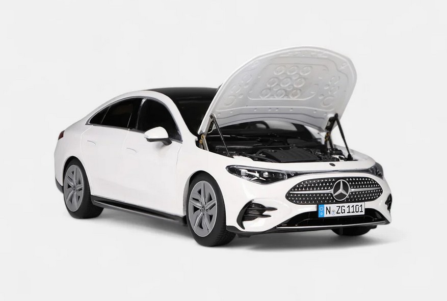 NZG 110100041 Mercedes-Benz CLA Coupé HEV polarweiß 1:18 NEU