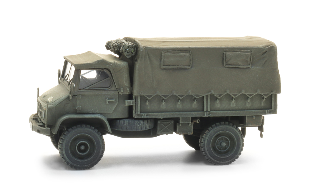 Artitec 6870776 BRD Unimog 404s Pritsche Plane gelboliv