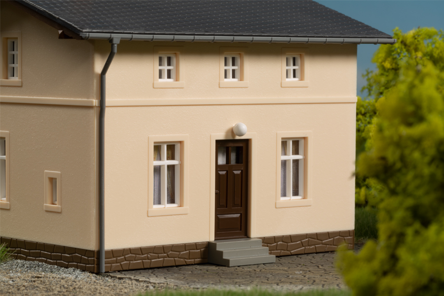 Auhagen 13347 Bahnwärterwohnhaus mit Nebengebäude