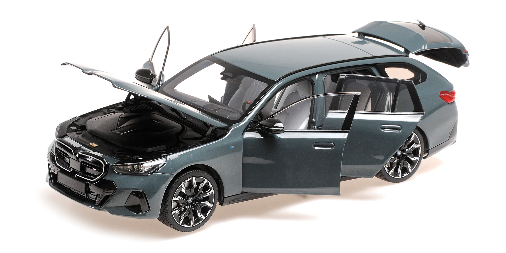 Minichamps 110023600 BMW i5 M60 TOURING 2024 GREEN METALLIC 1:18