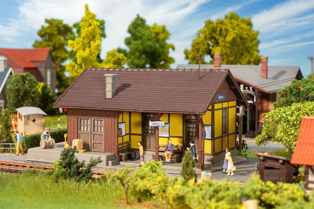 Faller 110137 Bahnhof Uderns 1:87 Spur H0 Bausatz Neu OVP