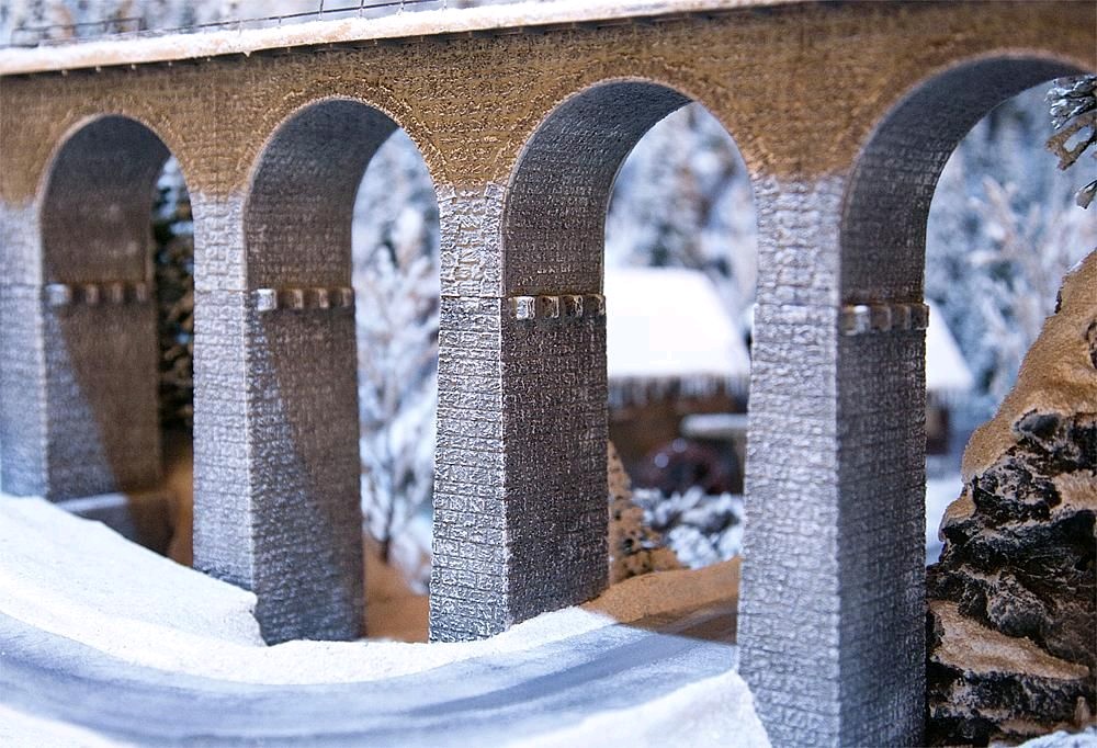 Faller 120479 3 Viaduktpfeiler 1:87 Spur H0 Bausatz Neu OVP