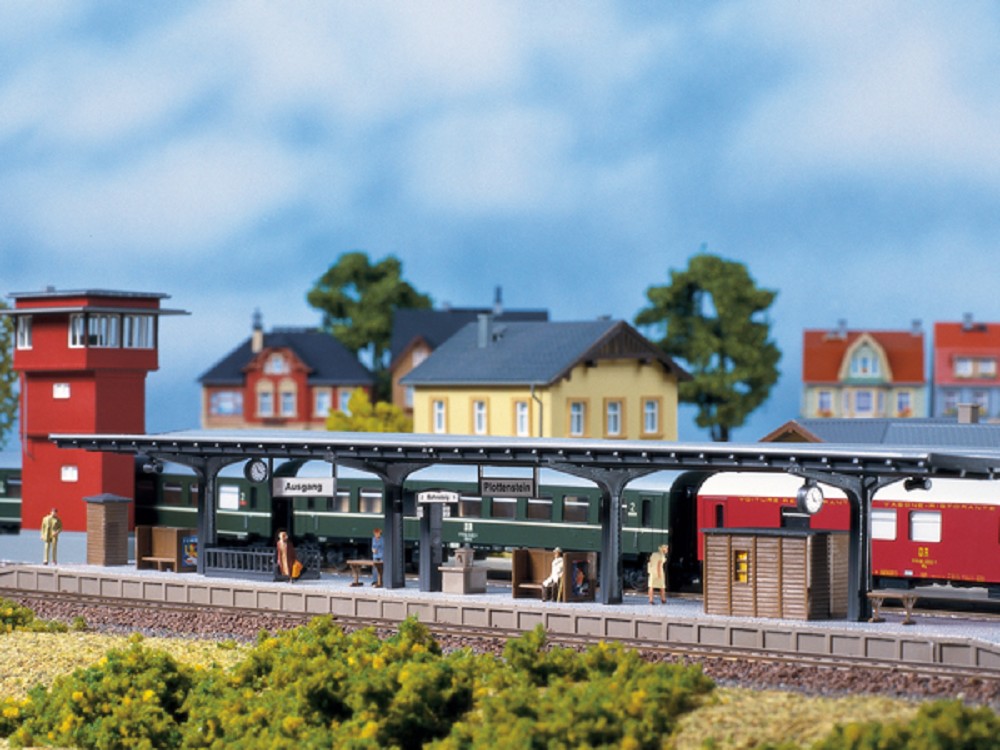 Auhagen 11376 Bahnsteig