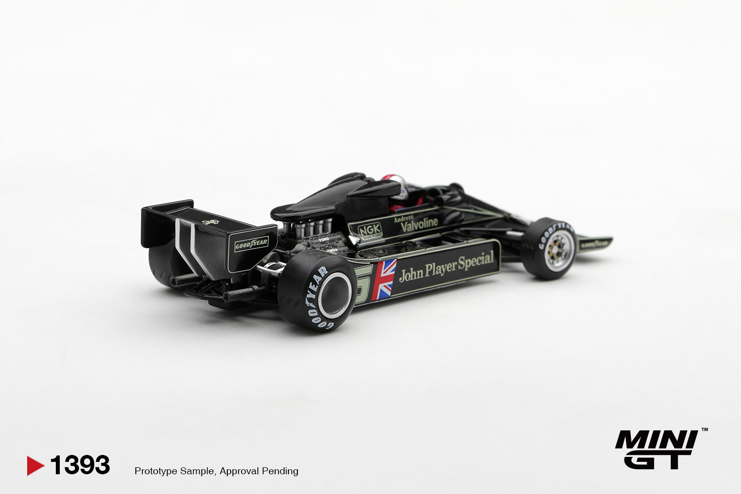 Mini GT 1393 1:64 LOTUS 78 # 5 MARIO ANDRETTI US GP WEST WINNER 1977