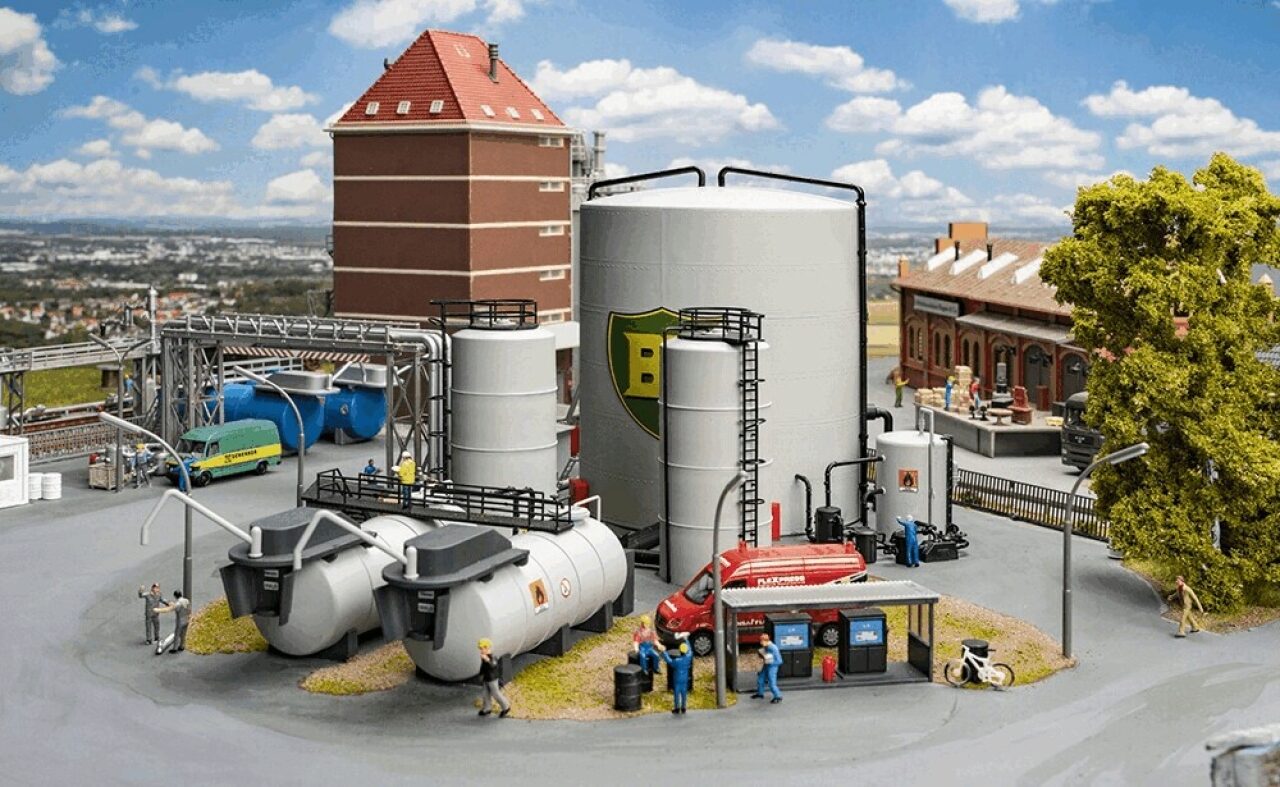Faller 190403 Aktions-Set BP-Tankanlage 30 Jahre Eurotrain 1:87 Spur H0