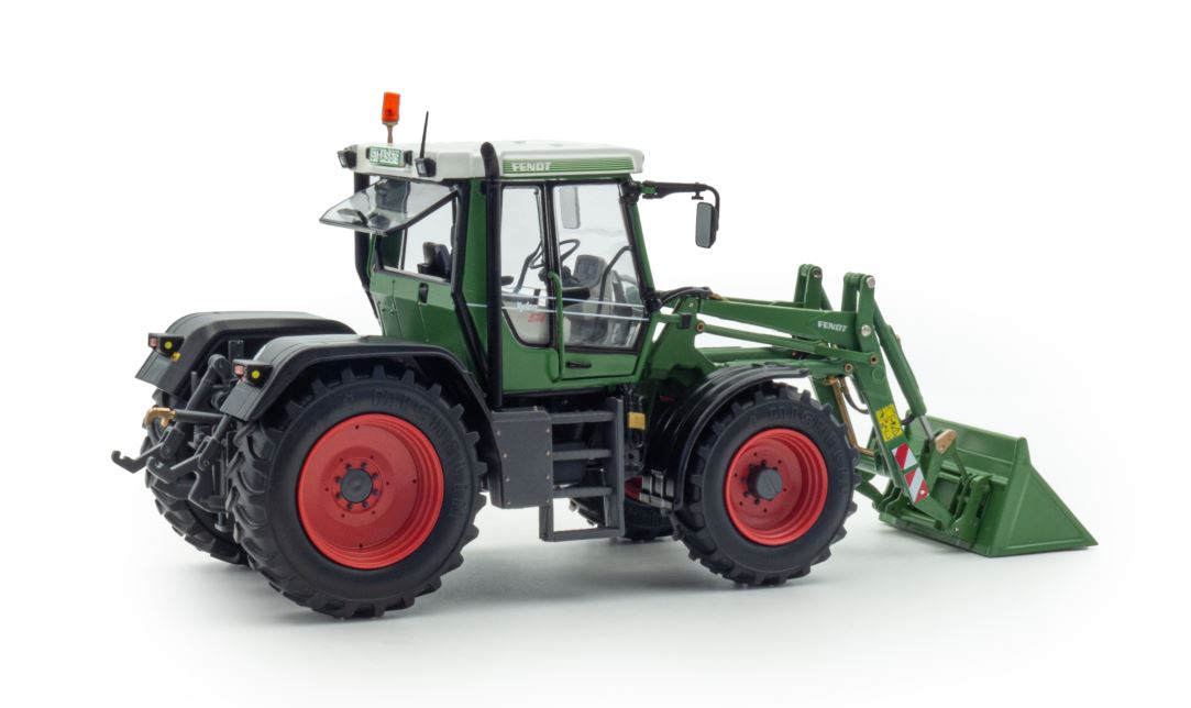 Weise Toys 1082 Fendt Xylon 524 with frontloader 1:32 Spur 1 Neu OVP