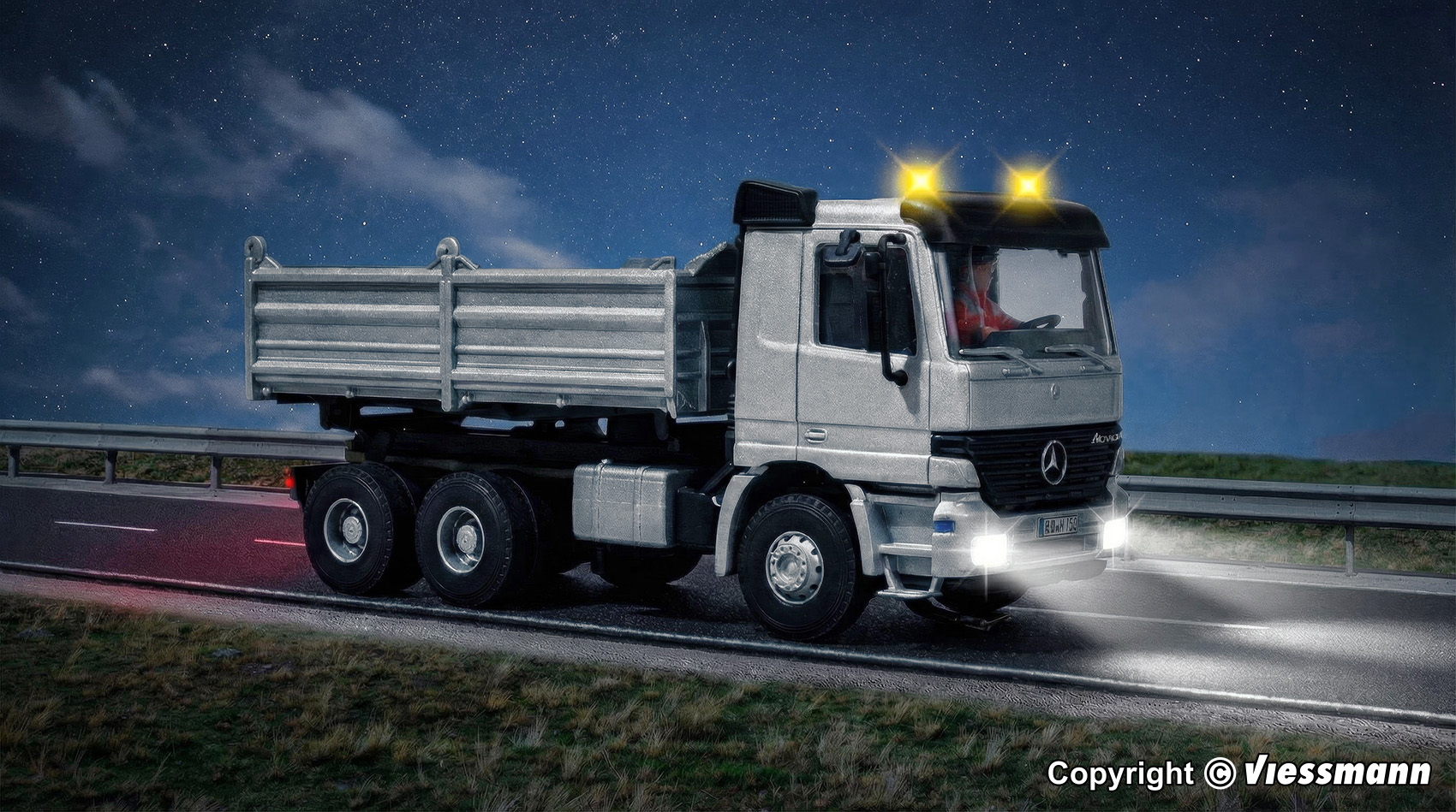 Viessmann 8004 CarMotion Basis Startset MB ACTROS Muldenk. Spur H0
