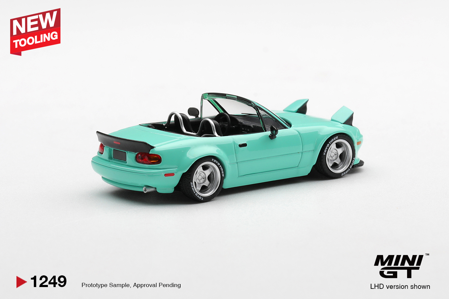 Mini GT 1249 1:64 MAZDA MX5 (NA) PANDEM BODY KIT MINT GREEN 2026