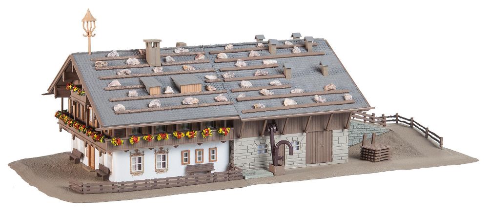 Faller 232199 Großer Alpenhof mit Scheune 1:160 Spur N Bausatz