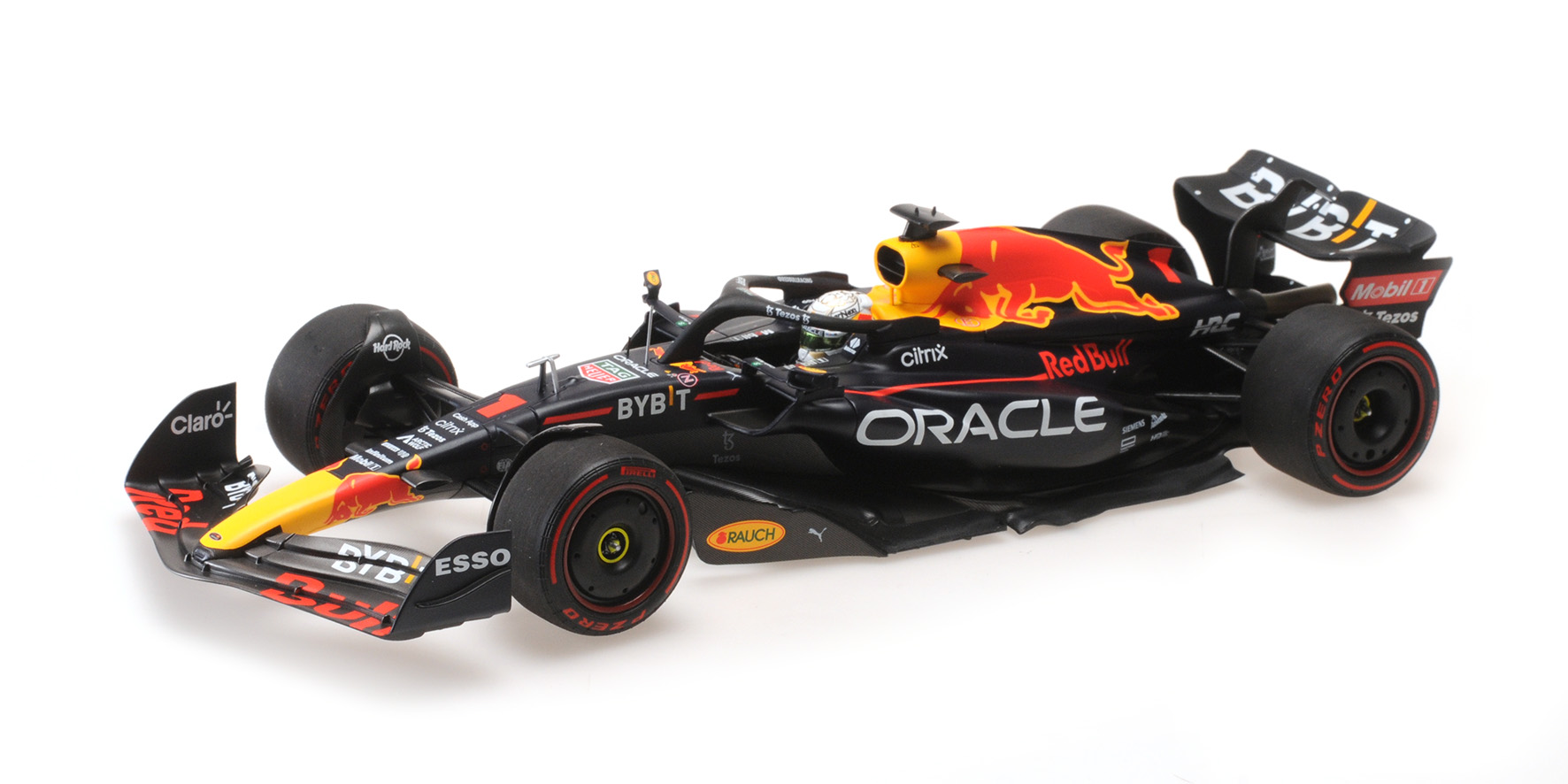 Minichamps 110221401 MAX VERSTAPPEN WINNER BELGIAN GP 2022 1:18