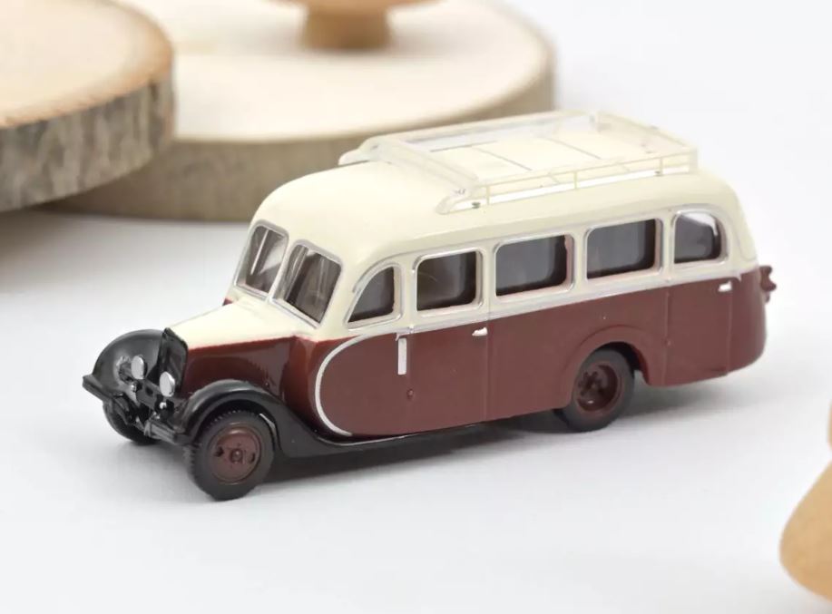 Norev 159923 Citroën U23 Autocar 1947 Braun und Creme 1:87 Neu