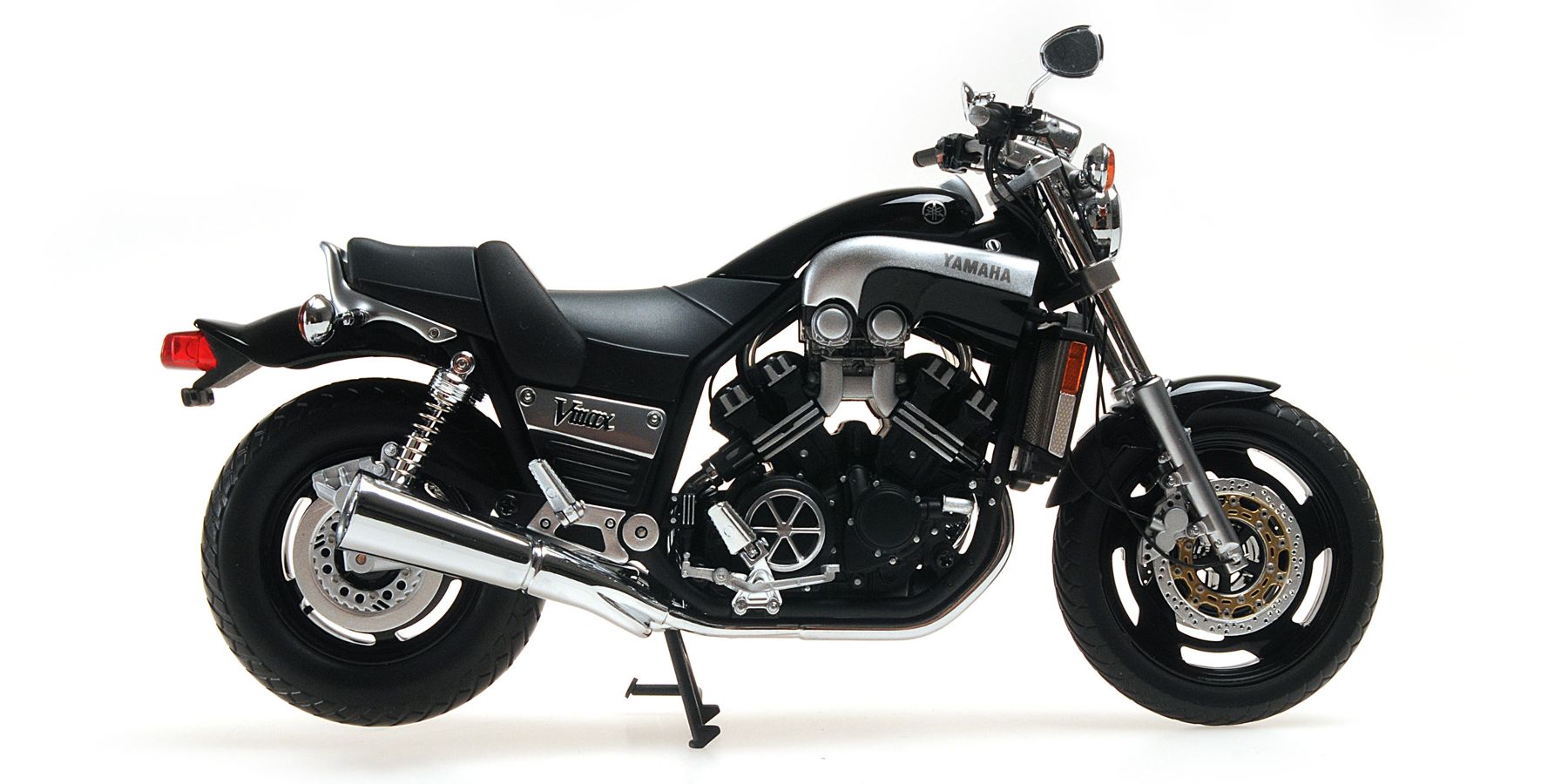 Minichamps 122163704 YAMAHA VMAX 1993 BLACK 1:12 Standmodell Neu OVP