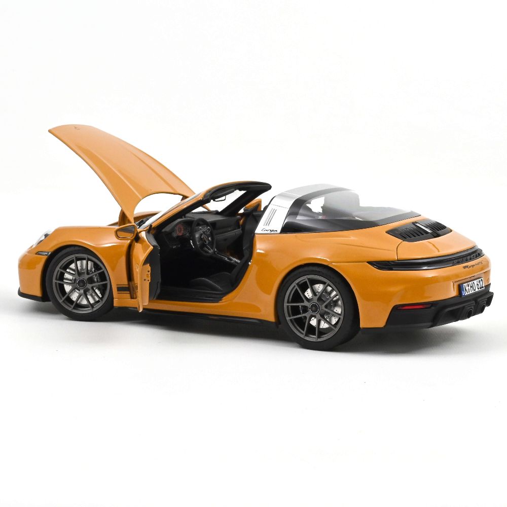 Norev 187190 Porsche 911 Targa 4 GTS 2025 Bahamagelb 1:18 NEU