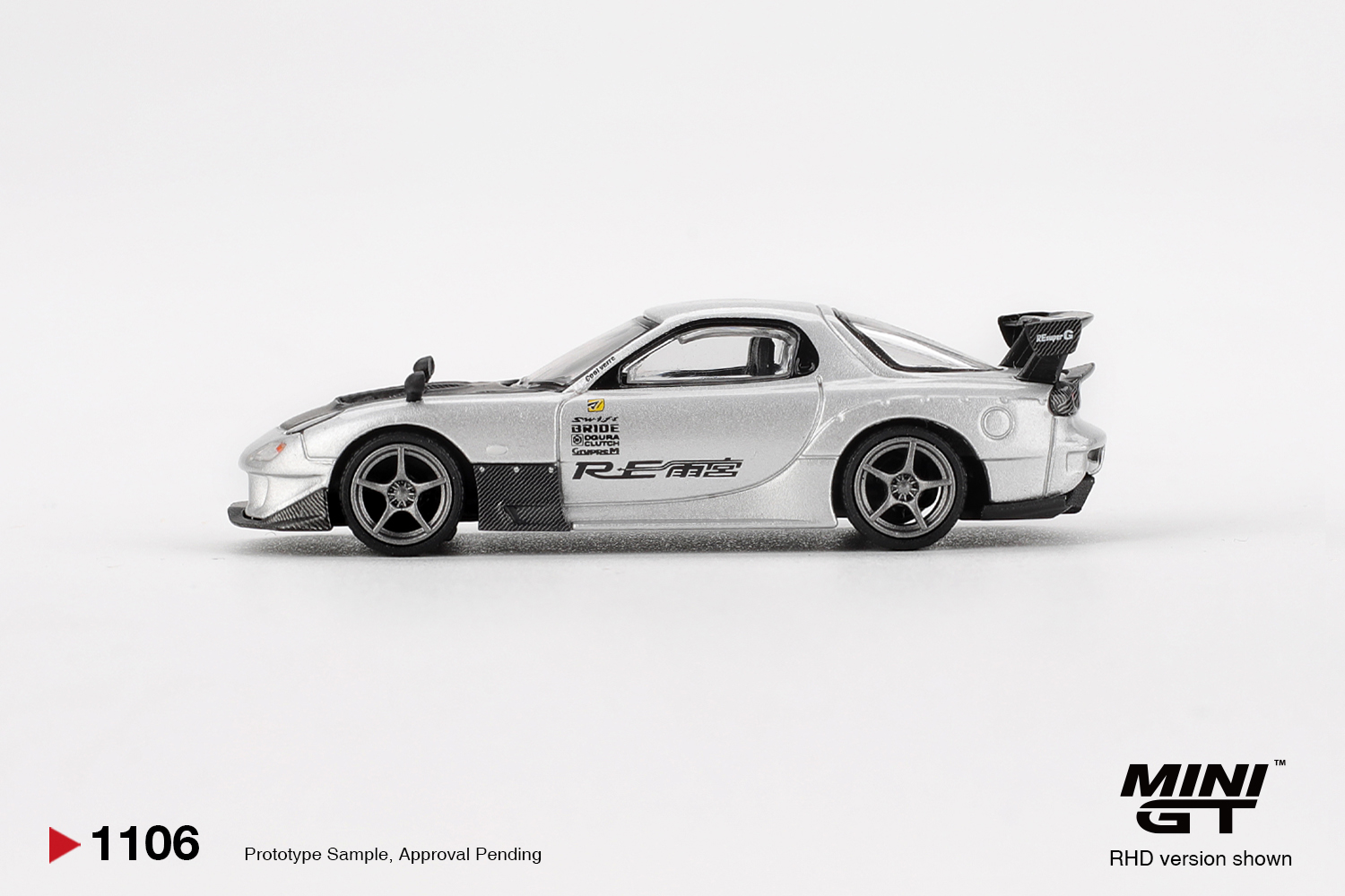 Mini GT 1106 Mazda RX-7 RE-Amemiya Silver Metallic 2004 1:64 NEU