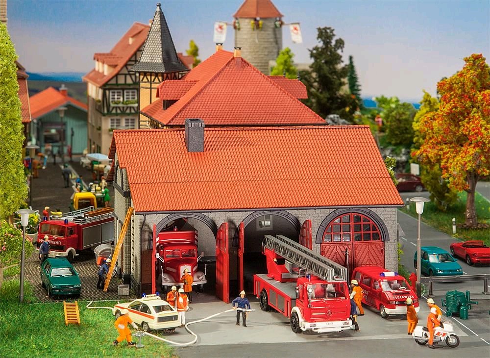 Faller 130162 Feuerwehrgerätehaus 1:87 Spur H0 Bausatz Neu OVP