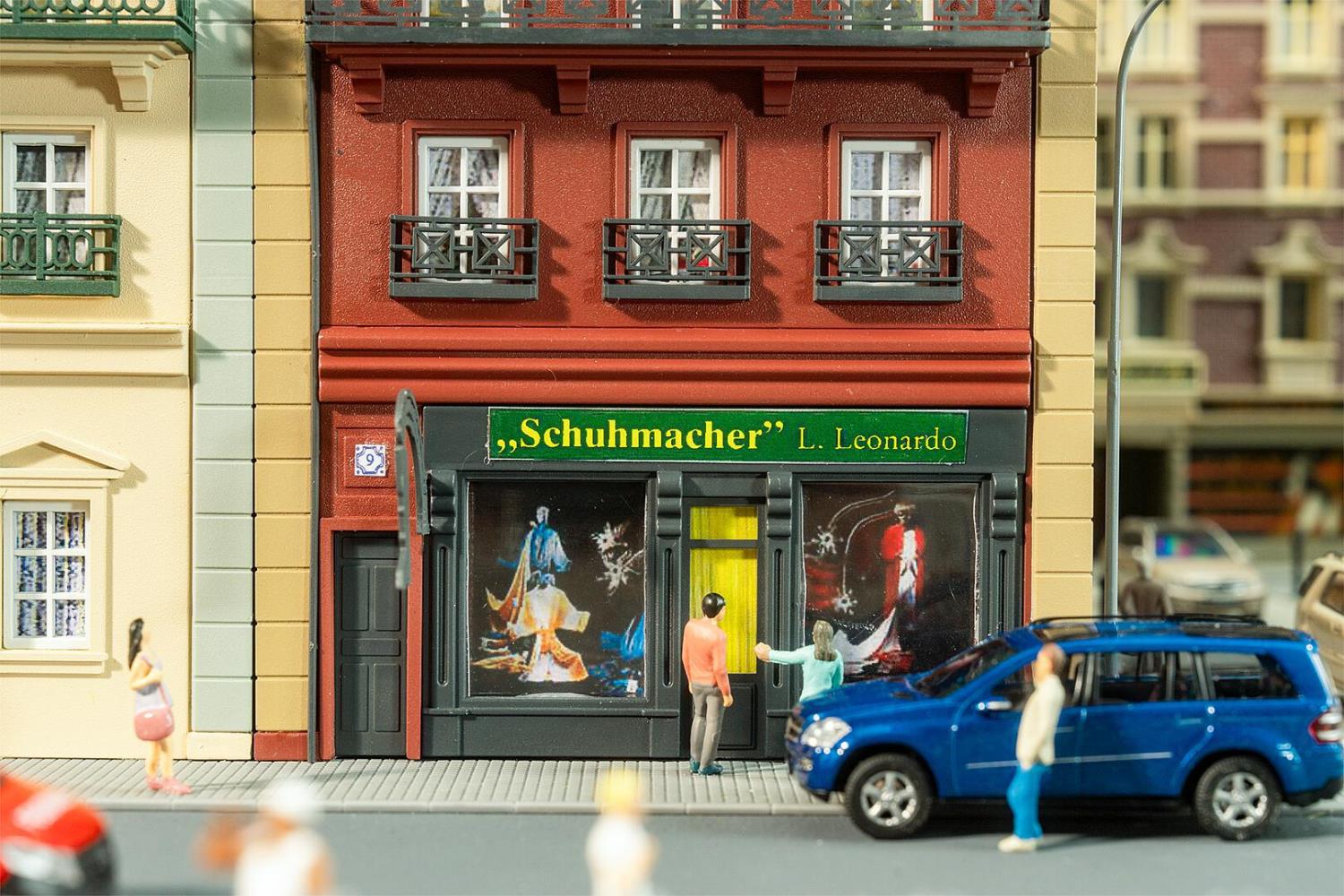 Faller 130713 Stadthaus 4-stöckig 1:87 Spur H0 Bausatz Neu OVP