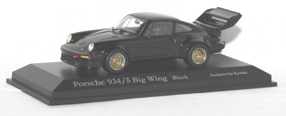 Kyosho 3174BK Porsche 934/5 Big Wing - schwarz - 1:43