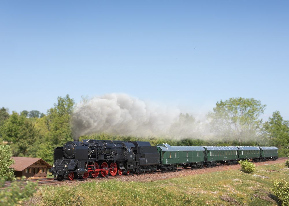 Märklin 38012 Schnellzug-Schlepptenderdampflok 12.11 (ÖBB) Spur H0