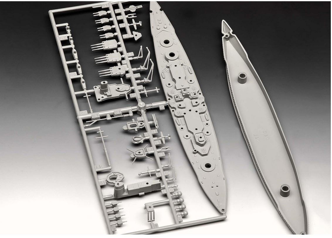 Revell 05181 Battleship Gneisenau 1:1200 NEU OVP