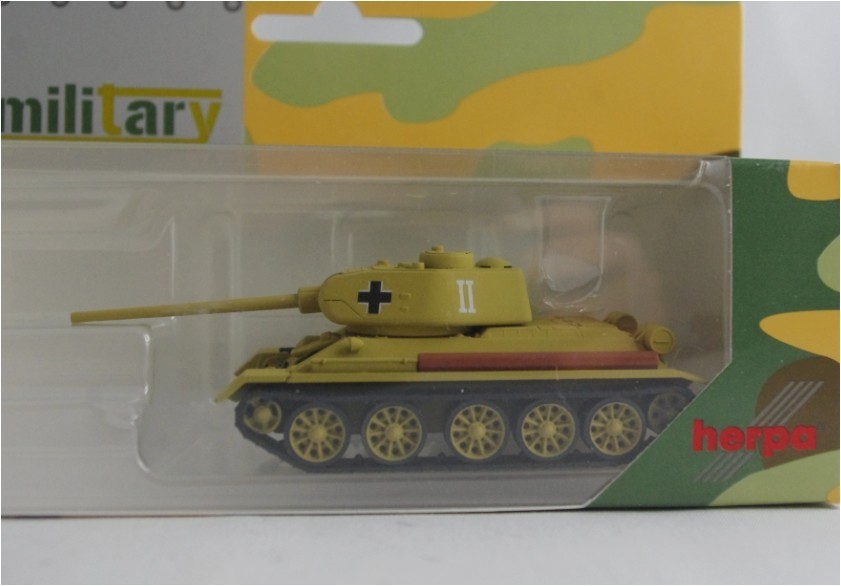 Herpa 745673 Beutepanzer T34/85 Ostpreusen 1:87 Spur H0